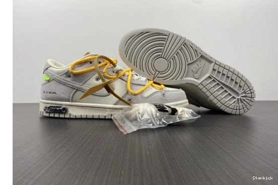 O-W DJ0950-109 39 Nike Low Dunk Lot 0306